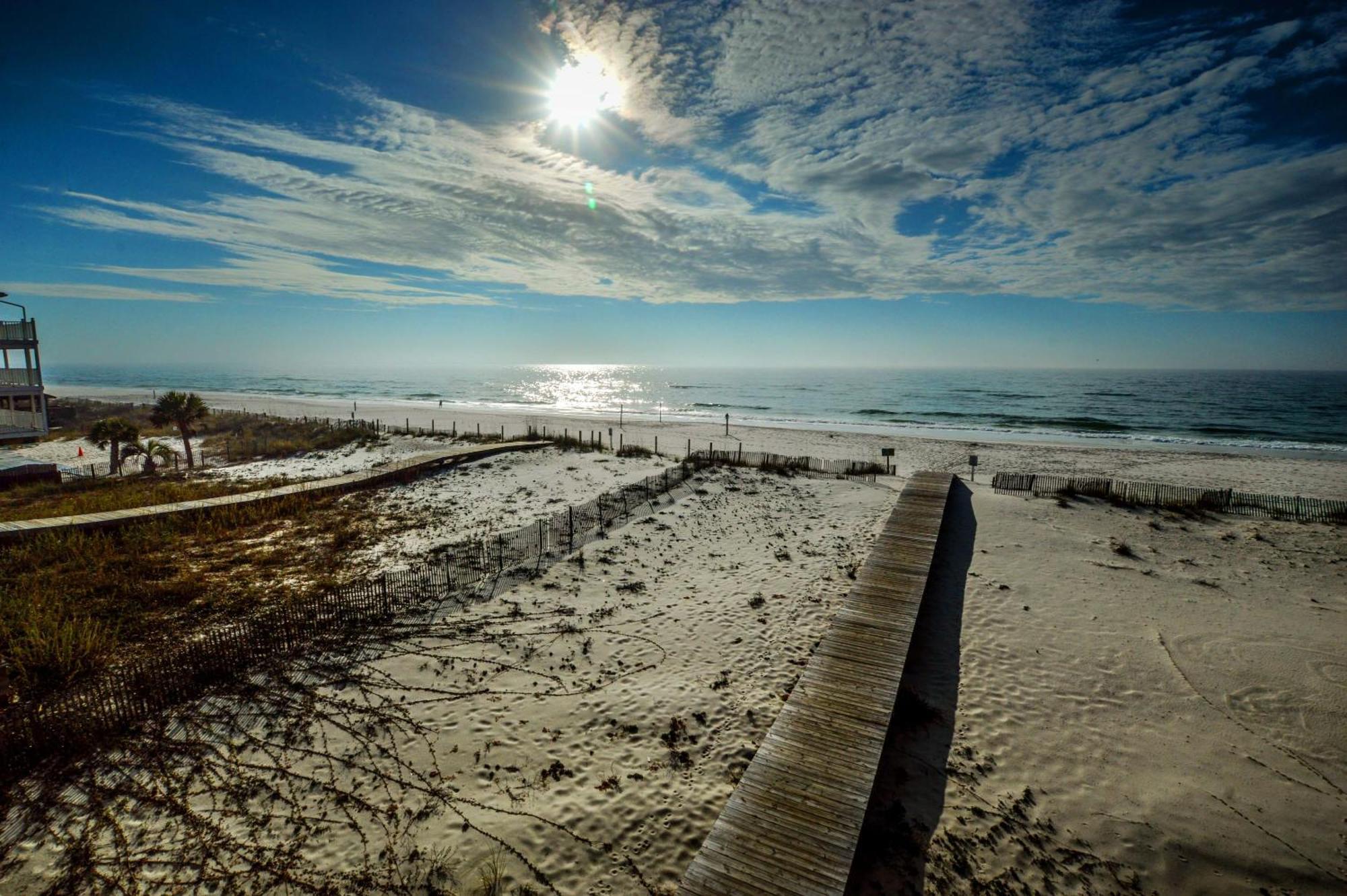 The Beach Is Only Steps Away Gulf Shores Esterno foto